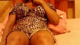 Brunette, Webcam, Maman sexy, Gros Nichons, Orgasme Féminin