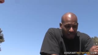 Missy Maze se fait transpercer par une BBC