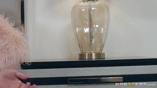 Aidra Fox et Chloe Cherry se broutent bien