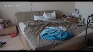 Brunette, Sans Capote, Pipe