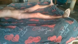 Jeune suce et se fait défoncé l'anus