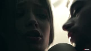 Alyssa Branch s'envoie en l'air dans l'entrepôt