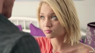 Dakota Skye séduit son beau-père après une dispute Blowjob, Baise, Gorge Profonde, Cowgirl, Cowgirl Inversée, Cuillère, Cumshot