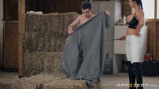 Jasmine Jae décide de dompter se mec TBM sexy