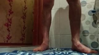 Aujourd'hui, rien de tel qu'un gros dildo !