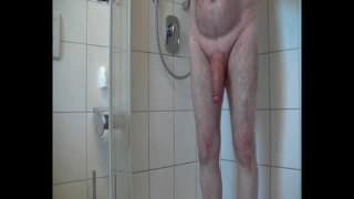 L'éléphant s'est échappé du jardin zoologique