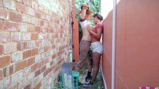 Les cours de skate entre copines se payent