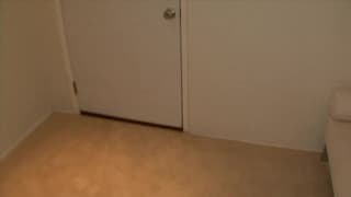 La mignonne Whitney suce et avale du sperme en POV