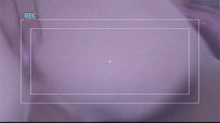 Superbe cheerleader en action avec une queue