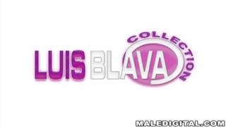 Jeunots gays en mode bareback en forêt !