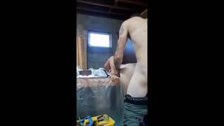 En flag au taf en train de baiser une pute