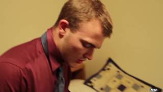 Les chiottes du bar sont parfaites pour la pipe