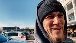 Les nymphos sont déchainées en boite !