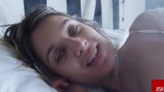 Elle a des yeux qui envoutent durant la pipe