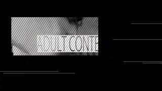 Une belle brunette a l'anus bien dilaté