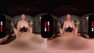 Les gros seins de Lauren dansent alors qu'elle le chevauche