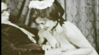 Porno rétro de sexe avec des femmes en uniforme