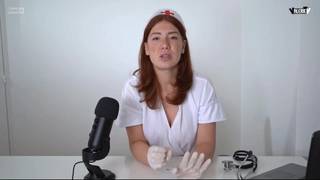 L'infirmière fait une scène ASMR pour te faire éjaculer