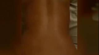 De gros nichons naturels en baise - vidéo amateur