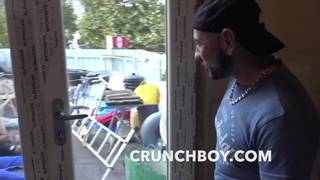 Il suce des ouvriers hétéros de bordeaux