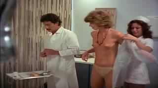 Quelques scènes chaudes dans le porno rétro de France