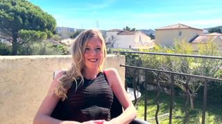 Aurebeaureal est une MILF que tous voudraient baiser