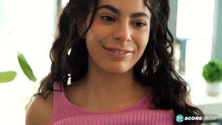 Jeune 18-21ans, Masturbation, Fellation, Latinas, Gros Cul, Doggystyle