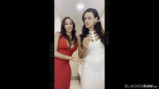 Triolisme entre deux brune et un black en chaleur