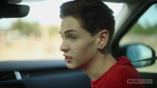 Les minets Seth Peterson et Riley Finch montent à cru