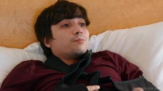 Ricky Spanish a les deux bras cassés, alors Dana Vespoli le suce