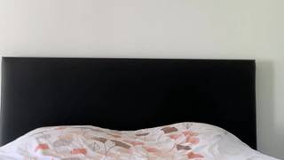 Prisca se baise et fiste le cul sans se soucier de rien