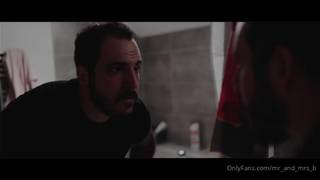 Blonde, Brunette, Deepthroat, Gros Nichons, Branlette