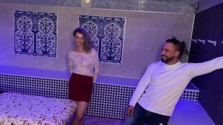 Little Secret assouvit son fantasme en trio avec Hiro et Cataleya