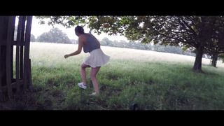 Cette belle coquine incarne la beauté naturelle à l’état pur !