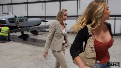 Les MILF sont parfois de grosses salopes bien cochonne